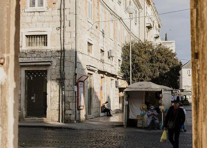 Piac Luxury Apartment *