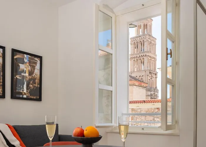 Piac Luxury Apartment *