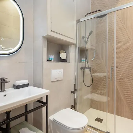 Piac Luxury *